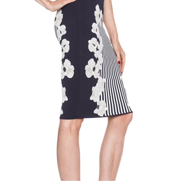 Diane Von Furstenberg Knit Skirt Navy Ivory S - Picture 11 of 13